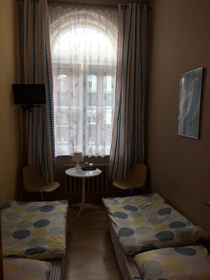 U Szermierzy Hostel Wroclaw Exterior photo
