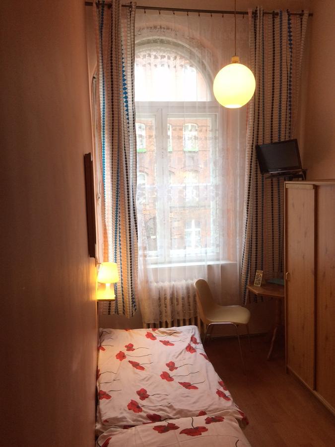 U Szermierzy Hostel Wroclaw Exterior photo